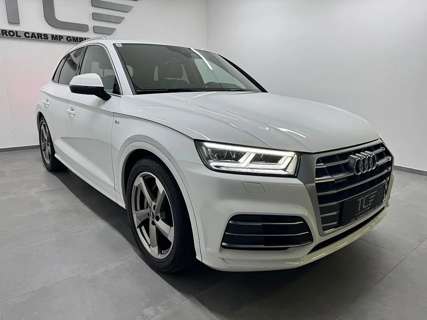 Audi Q5 50 TDI quattro, S Line, AHK, Luftfahrwerk, 20Zo... Weiß - 2