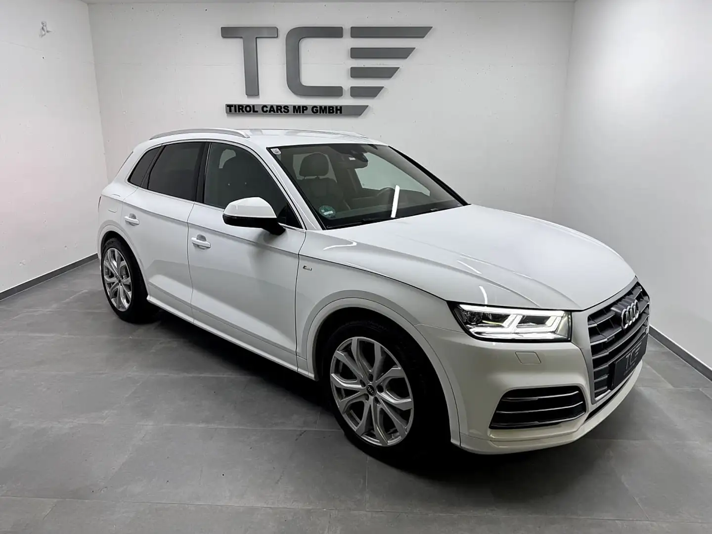 Audi Q5 50 TDI quattro, S Line, AHK, Luftfahrwerk, 20Zo... Weiß - 2