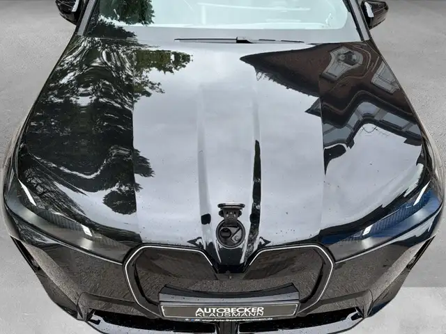 BMW Ix view 14