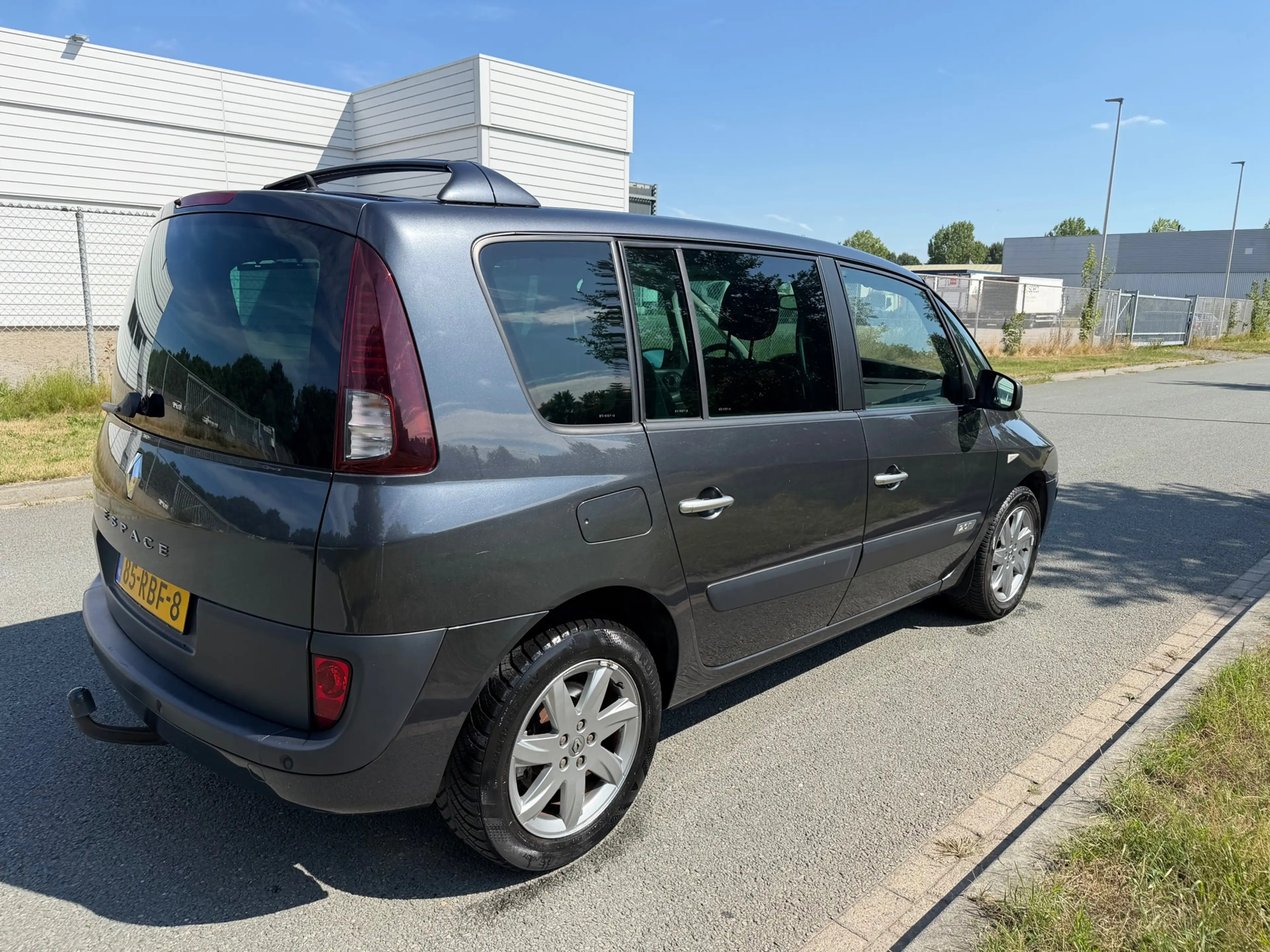 Renault Espace 2.0T Celsium prachtige auto met weinig kilometers — photo 4