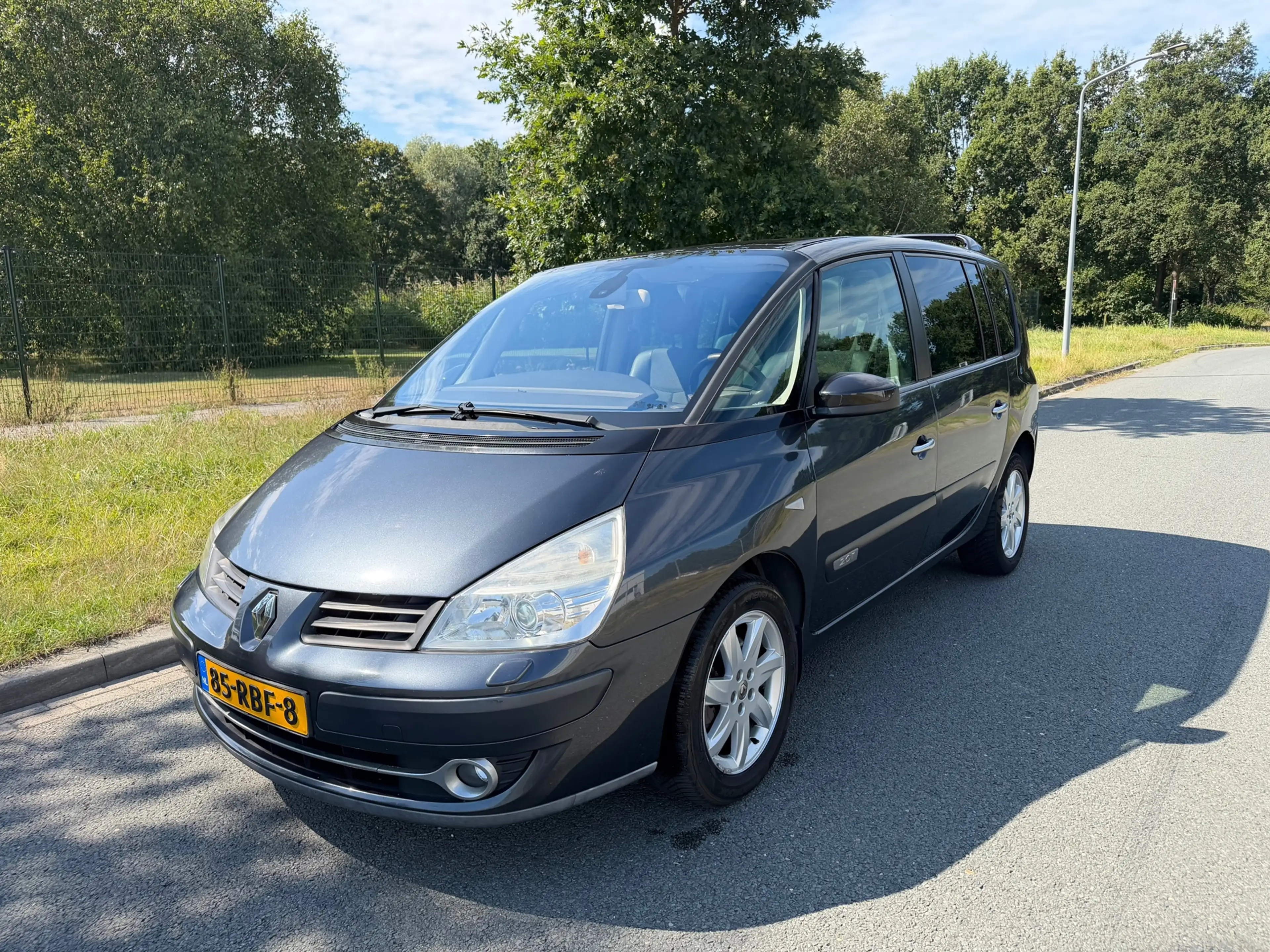 Renault Espace 2.0T Celsium prachtige auto met weinig kilometers — photo 3