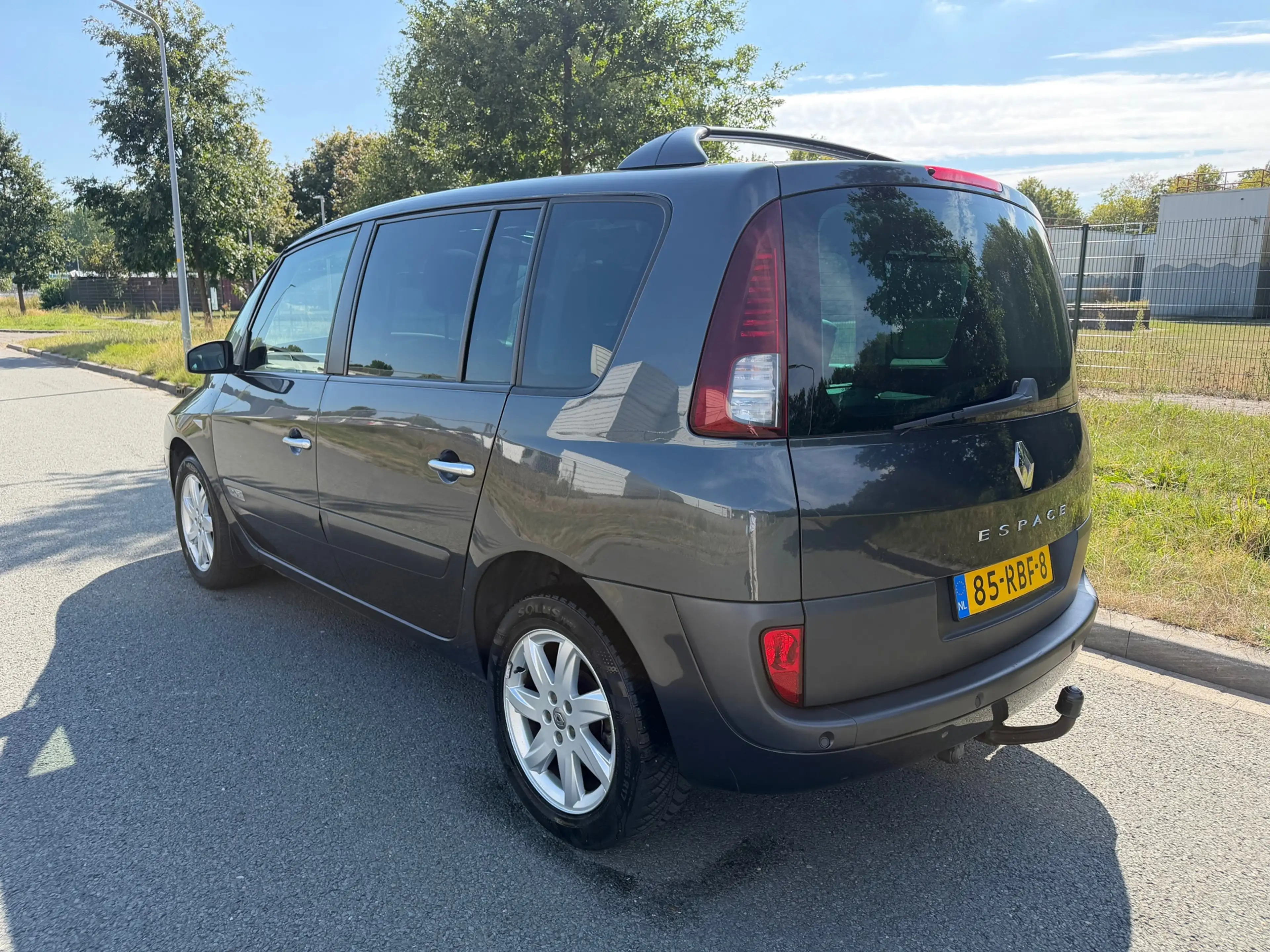 Renault Espace 2.0T Celsium prachtige auto met weinig kilometers — photo 5