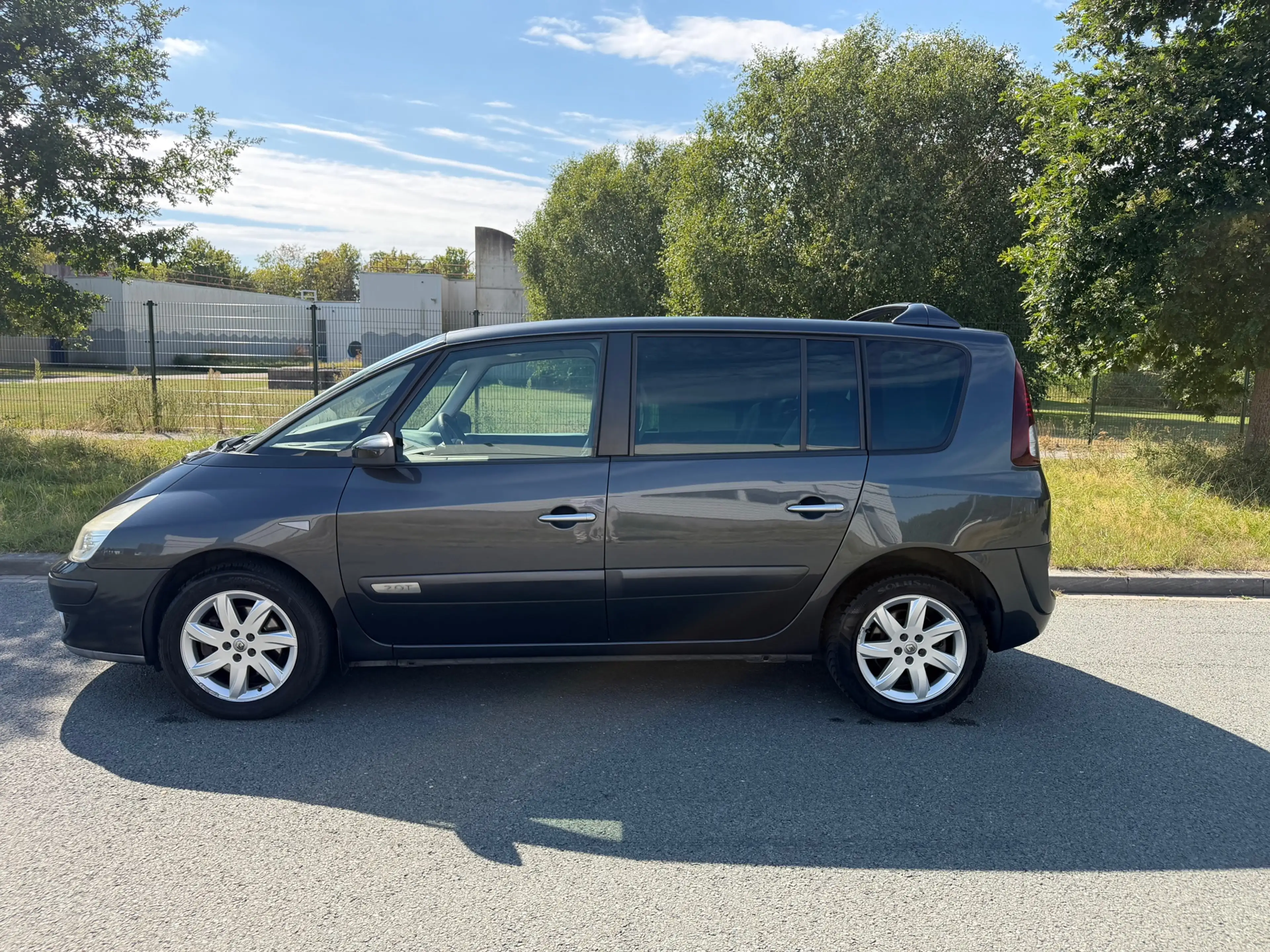 Renault Espace 2.0T Celsium prachtige auto met weinig kilometers — photo 8