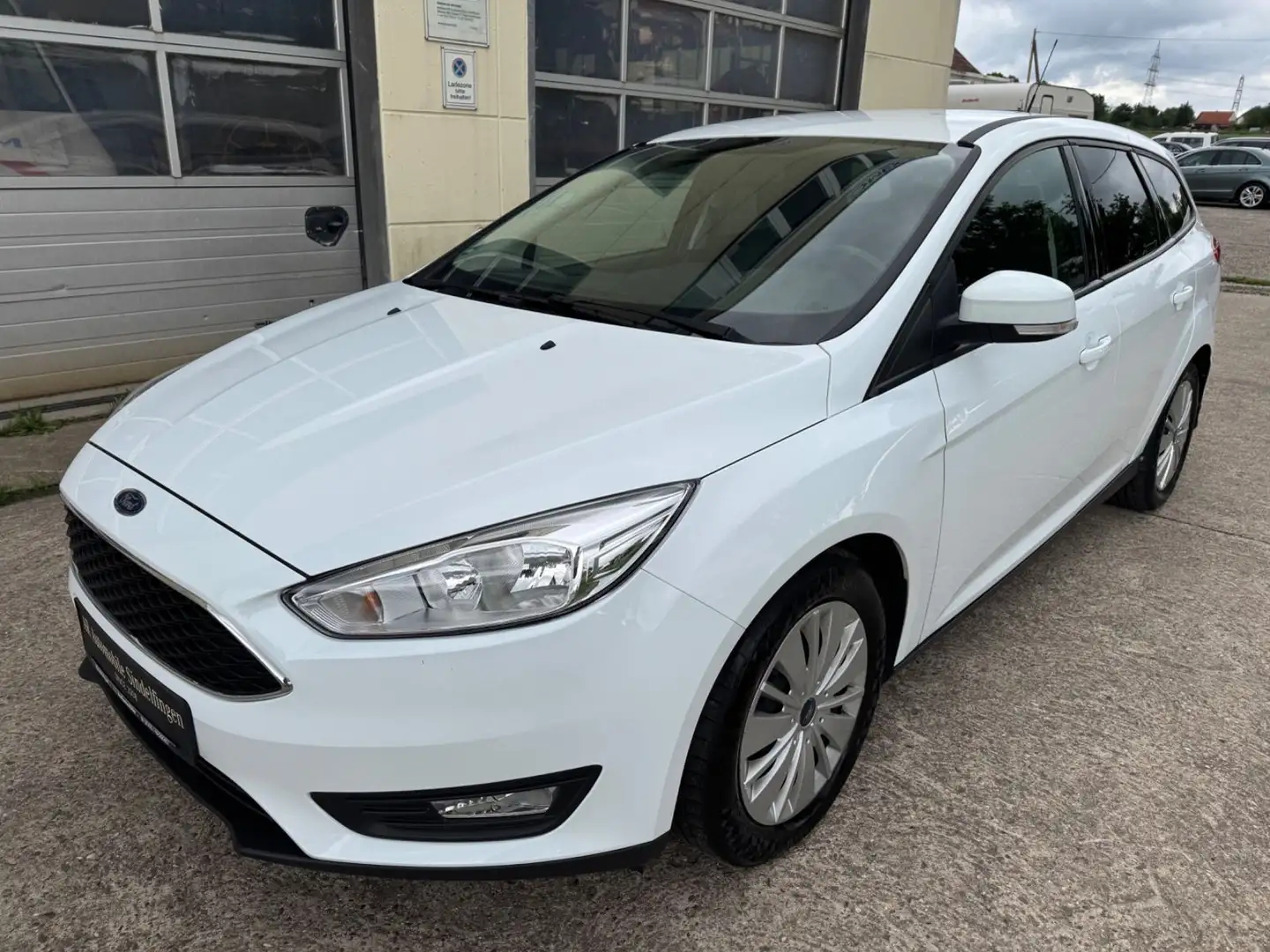 Ford Focus Turnier Trend*1.HAND*AHK* Bianco - 1