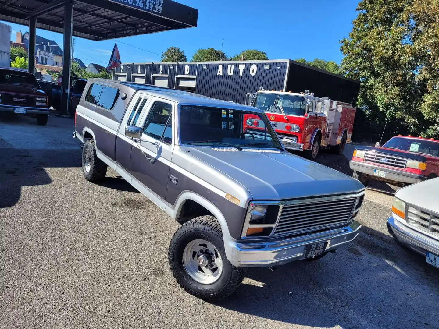 Ford F 250 4X4 Ford F250 6.9 V8 diesel extended cab siva - 1