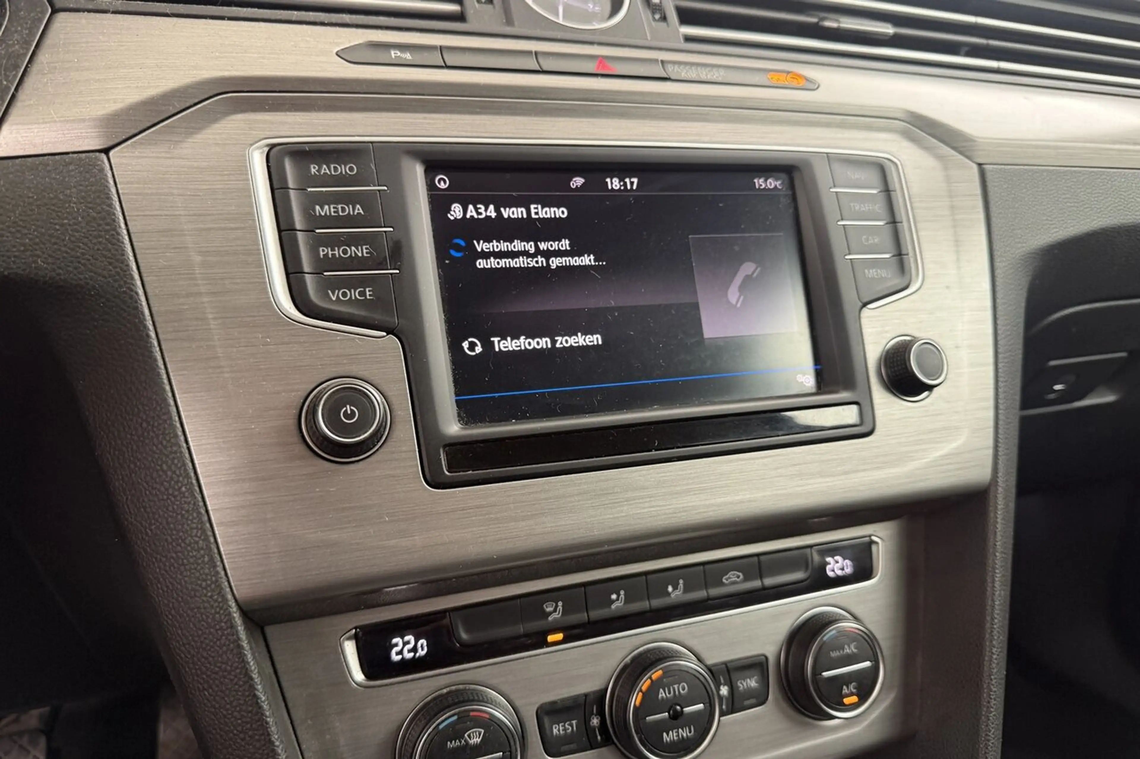 Volkswagen Passat Variant Blue Motion Active Cruise control Camera — photo 12