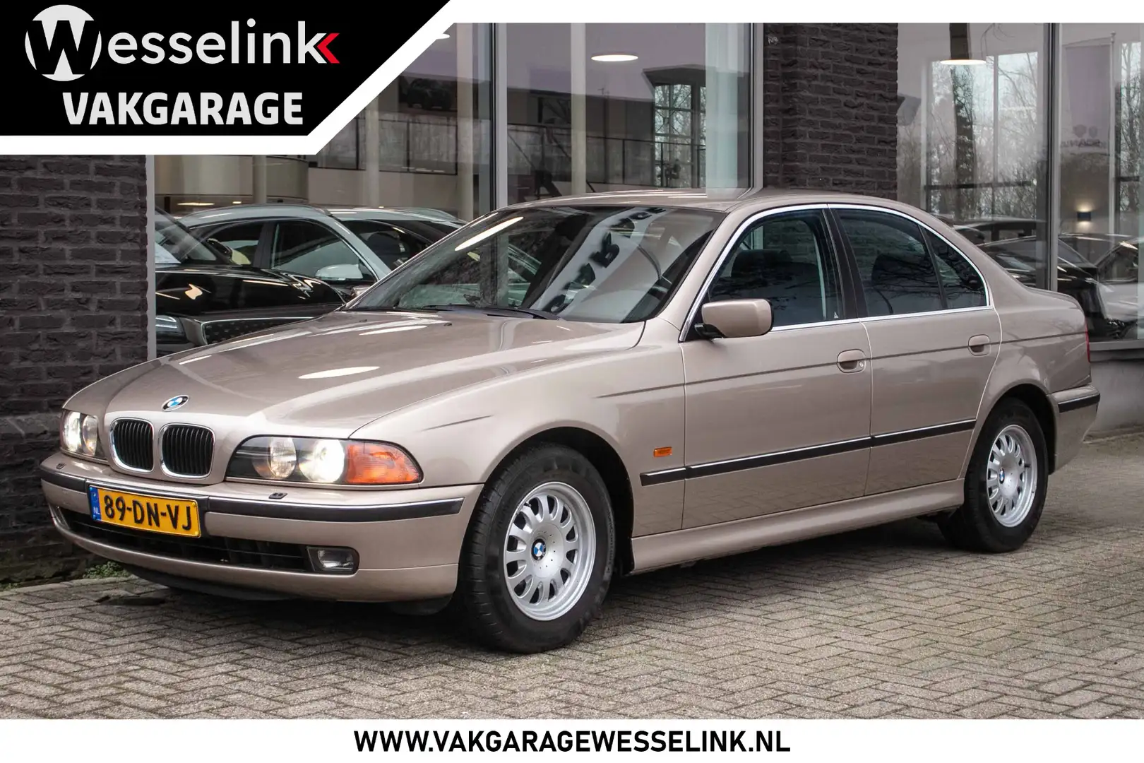 BMW 528 5-serie 528i Executive - Dealer ond. | Orgineel NL Beige - 1