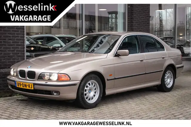 BMW 528 5-serie 528i Executive - Dealer ond. | Orgineel NL