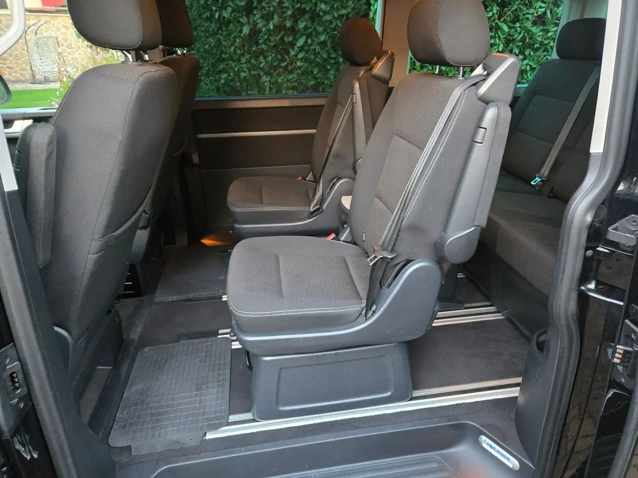 VOLKSWAGEN T6 MULTIVAN AWD 7 PLACES - 204ch - CAMÉRA D'AIDE AU STATIONNEMENT - VOLANT EN CUIR - ENTETIEN COMPLET