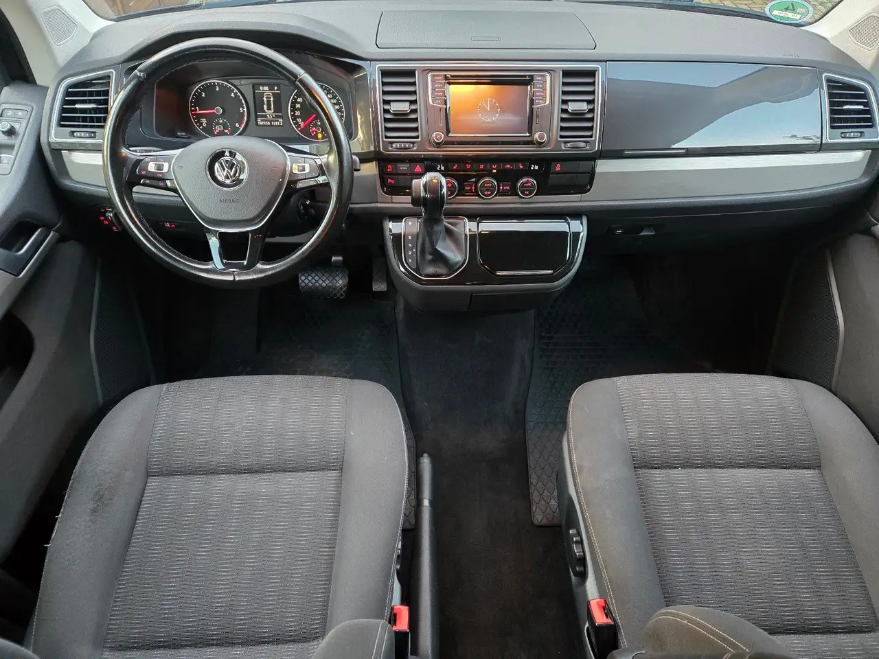 VOLKSWAGEN T6 MULTIVAN AWD 7 PLACES - 204ch - CAMÉRA D'AIDE AU STATIONNEMENT - VOLANT EN CUIR - ENTETIEN COMPLET