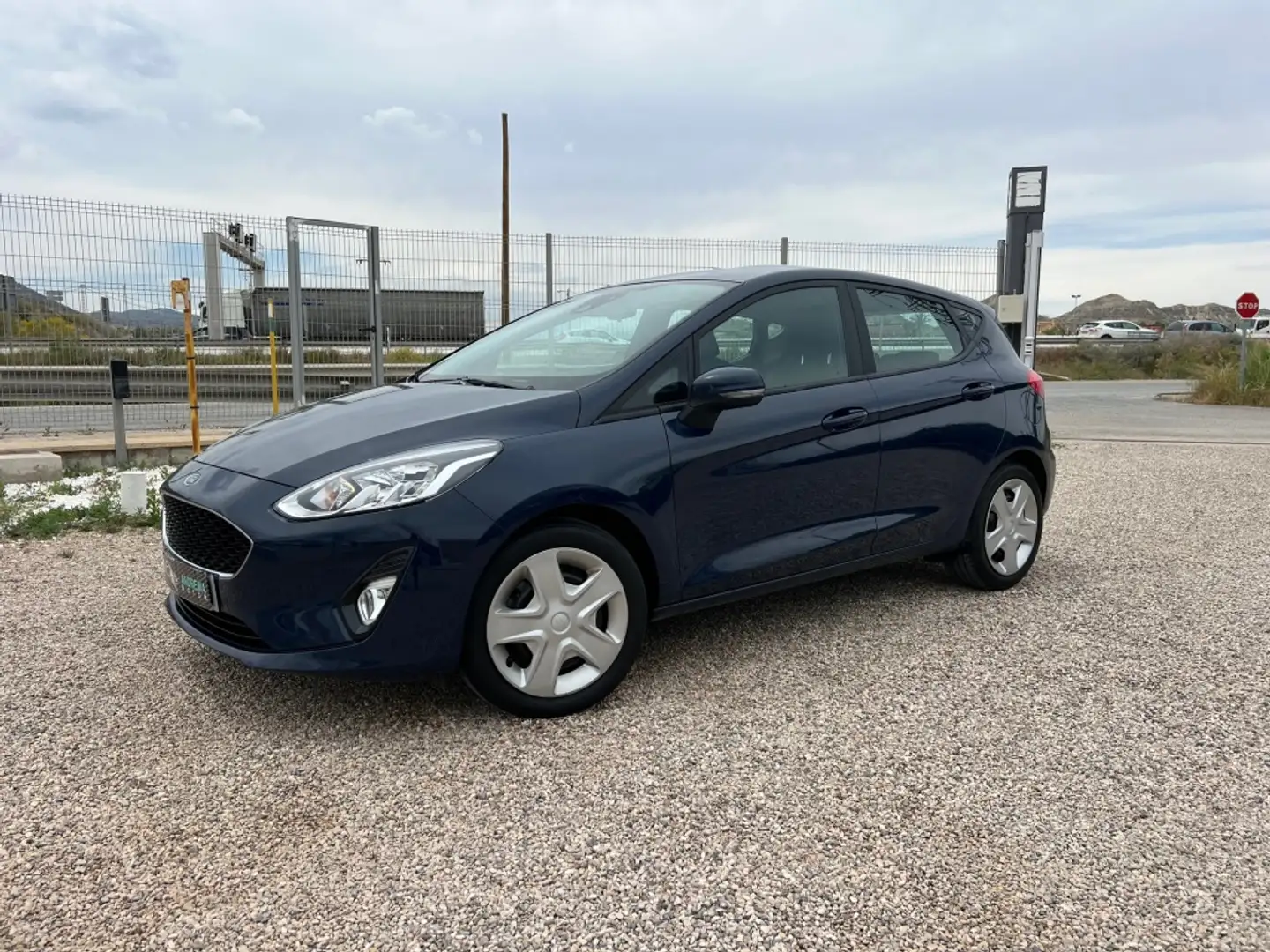 Ford Fiesta 1.5TDCi Active 85 Azul - 1