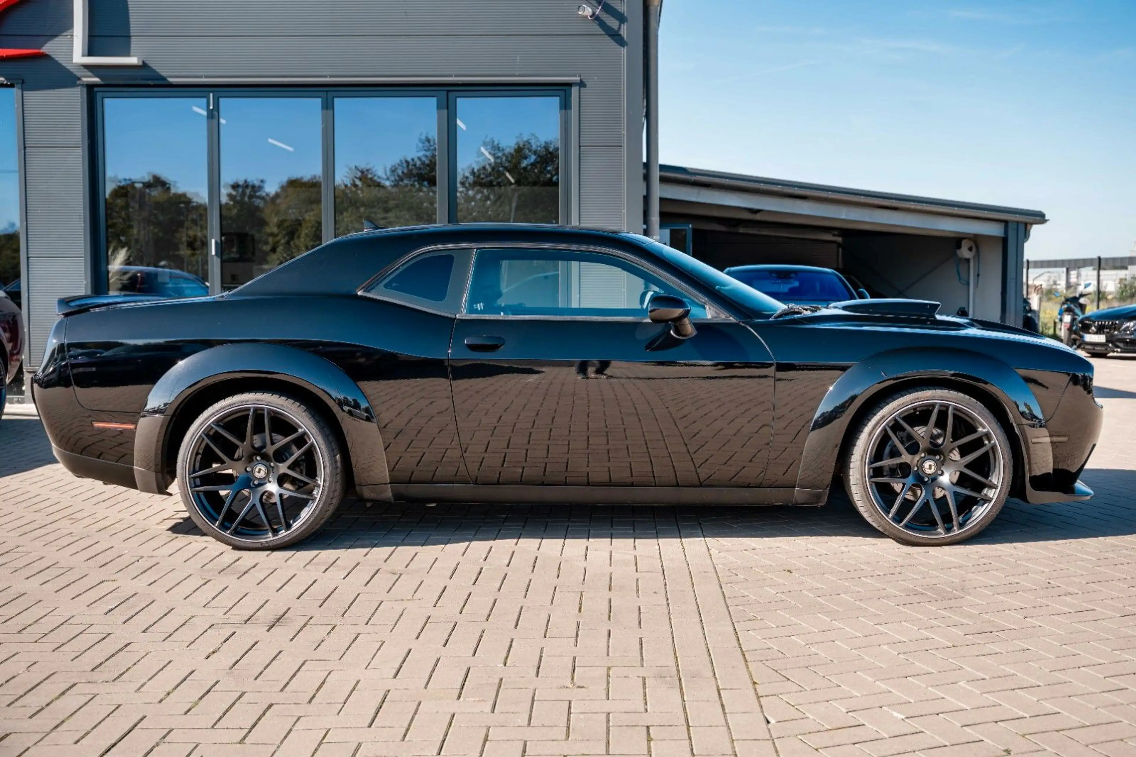 Dodge Challenger 5,7 HEMI WIDEBODY SCHMIDT — photo 12