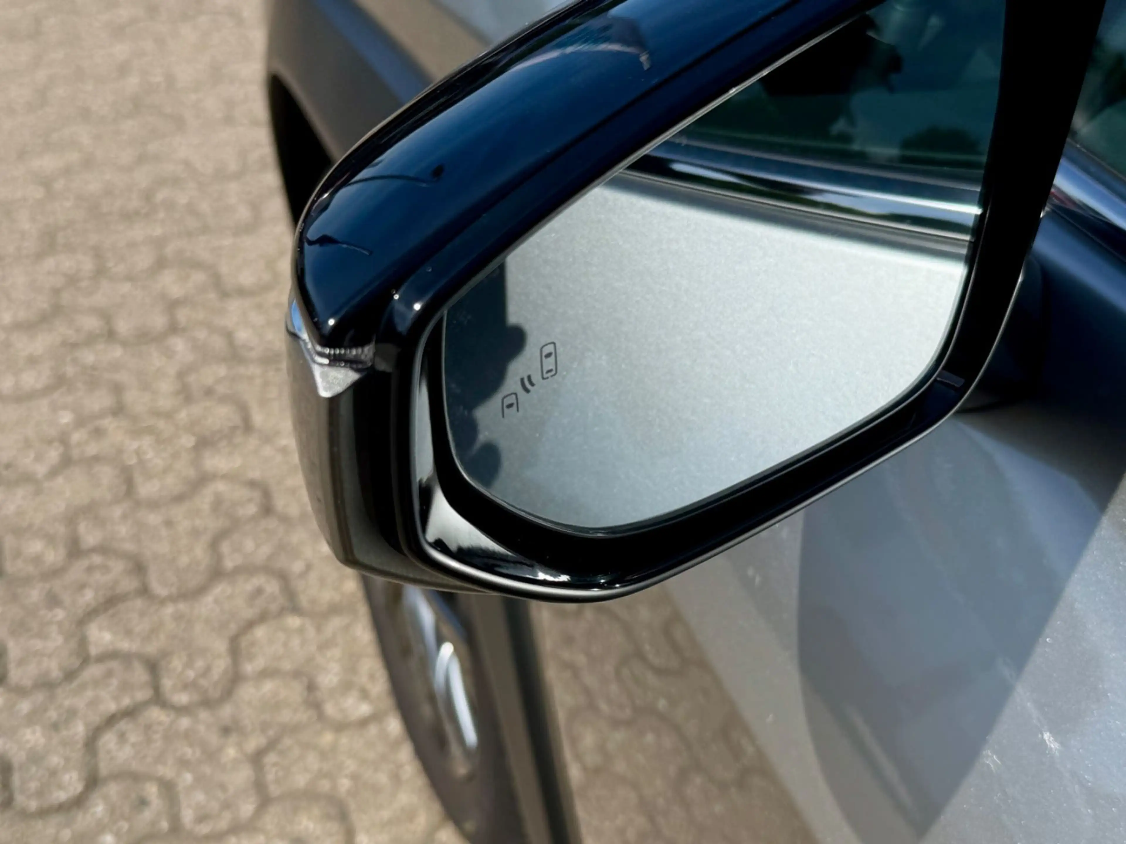 Lexus UX 250h ACC*VIRT.CP*Car.Play*RFK*SPORT*LED — photo 24