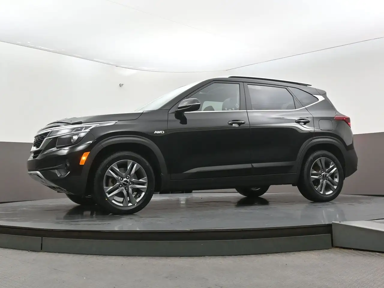 Kia Seltos photo Kia Seltos