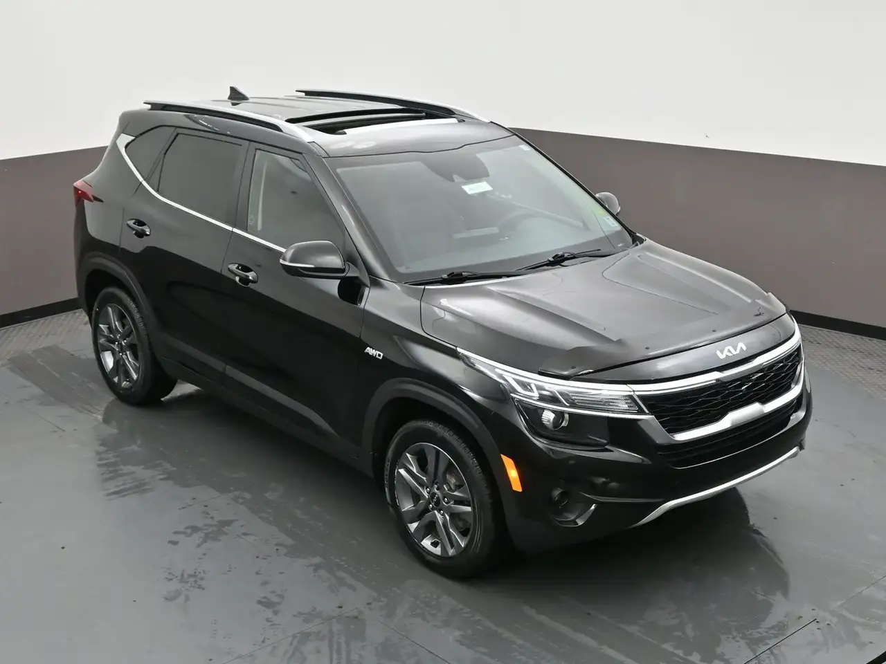 Kia Seltos photo Kia Seltos