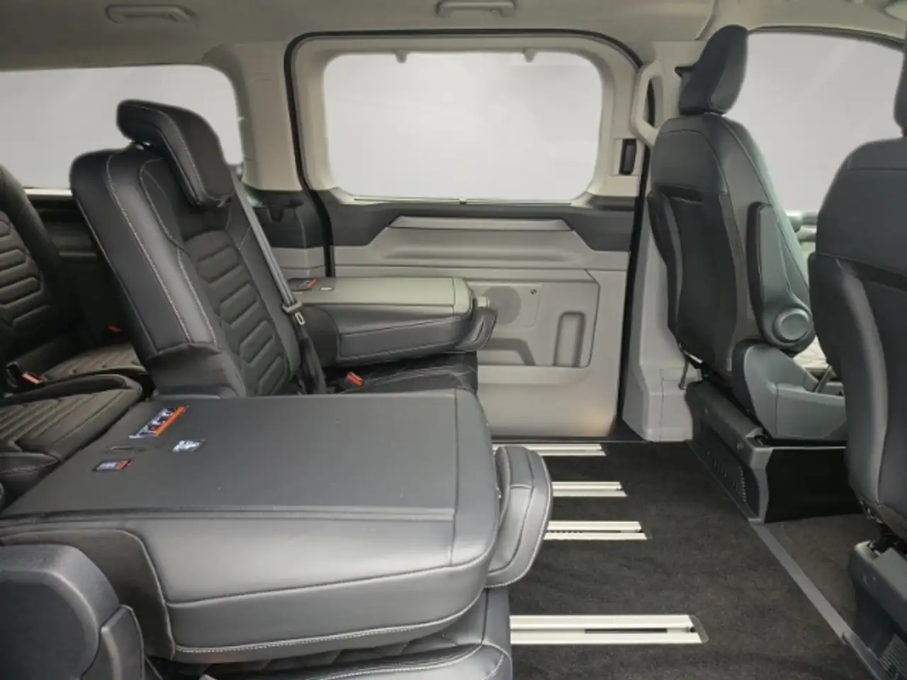 Ford Tourneo Custom 320 L2 Titanium X 5J Garantie Kamera 360/LED/Navi/ 14