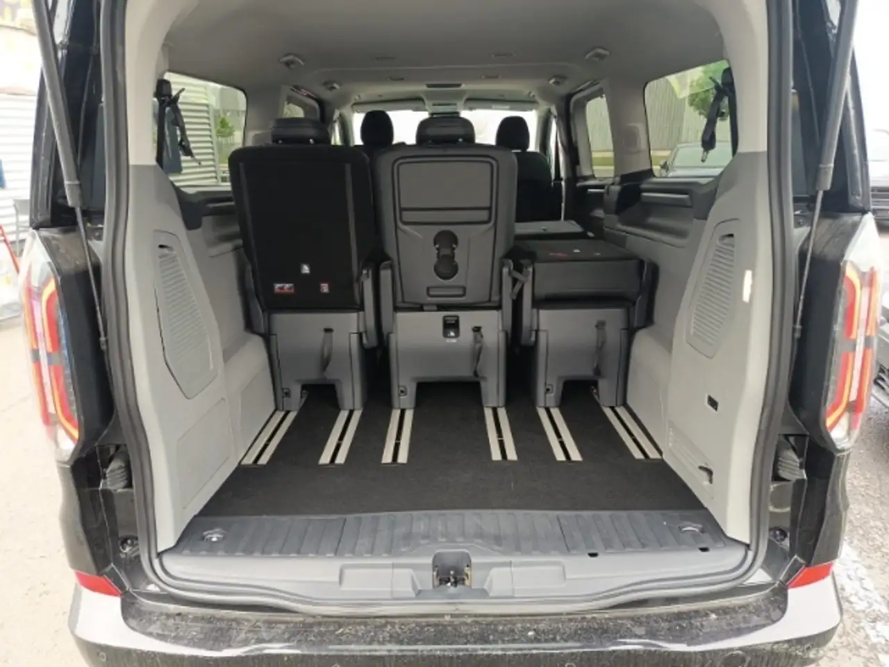 Ford Tourneo Custom 320 L2 Titanium X 5J Garantie Kamera 360/LED/Navi/ 13