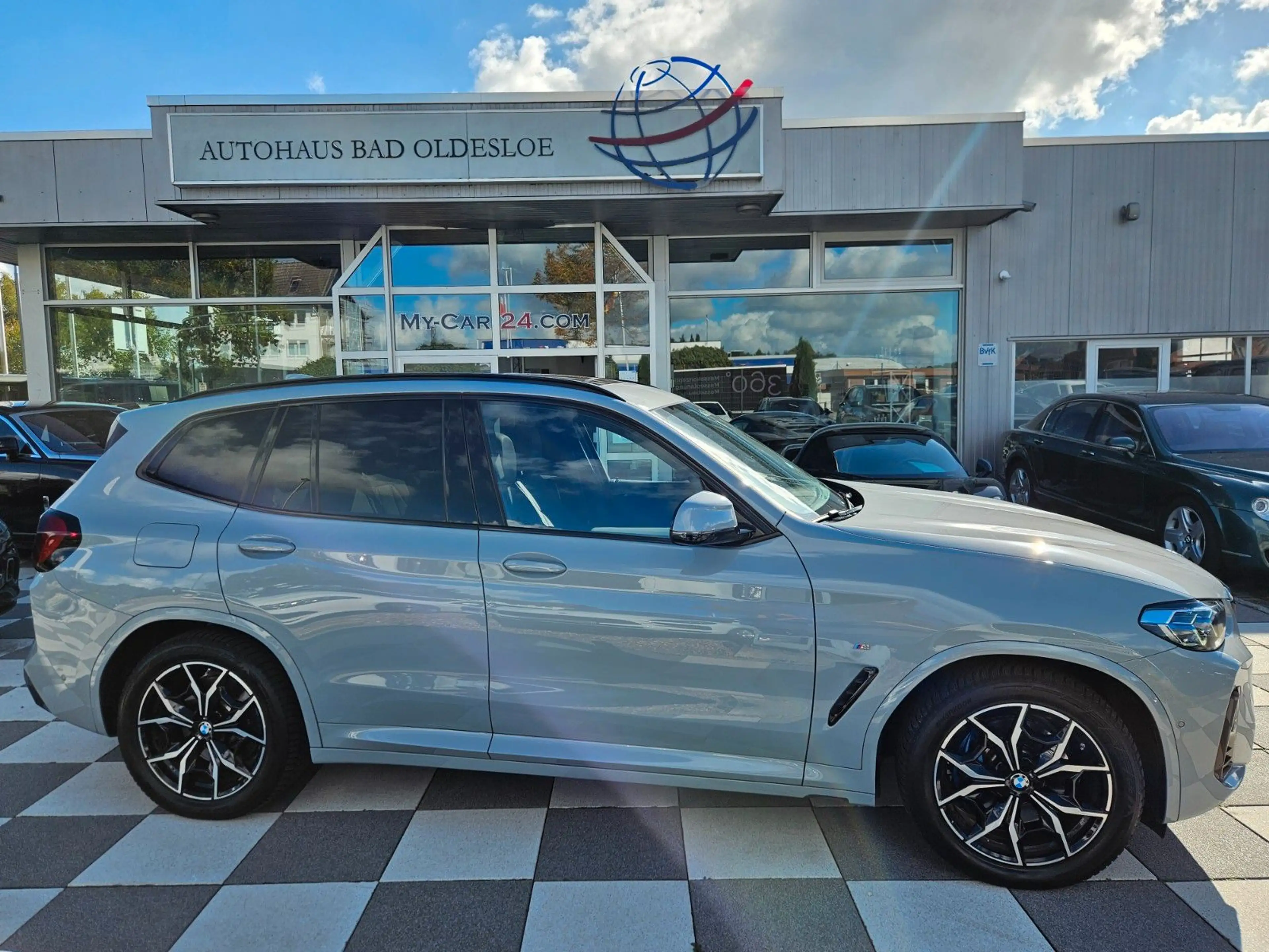 BMW X3 30 d M Sport +Laser+HUD+StdHzg+Pano — photo 2