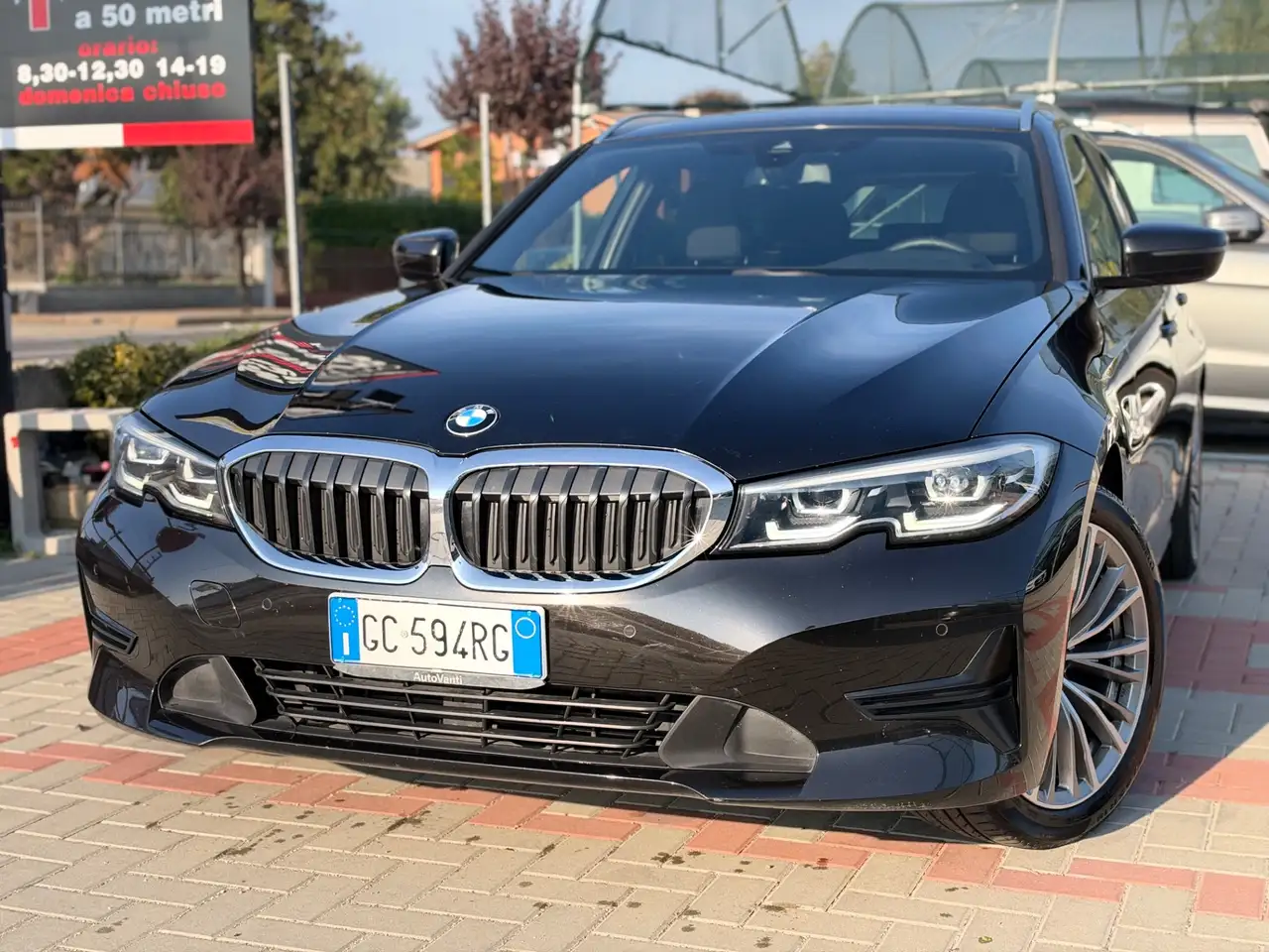 BMW 320