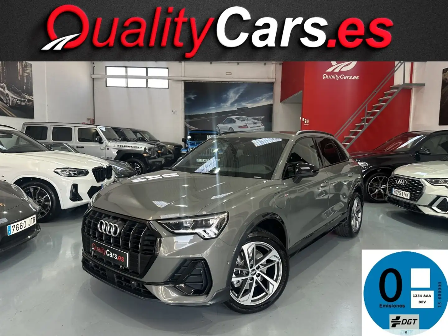 Audi Q3 45 TFSIe Black line S-tronic Gris - 1