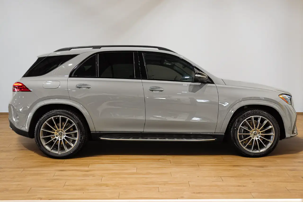 Mercedes-Benz GLE снимка Mercedes-Benz GLE