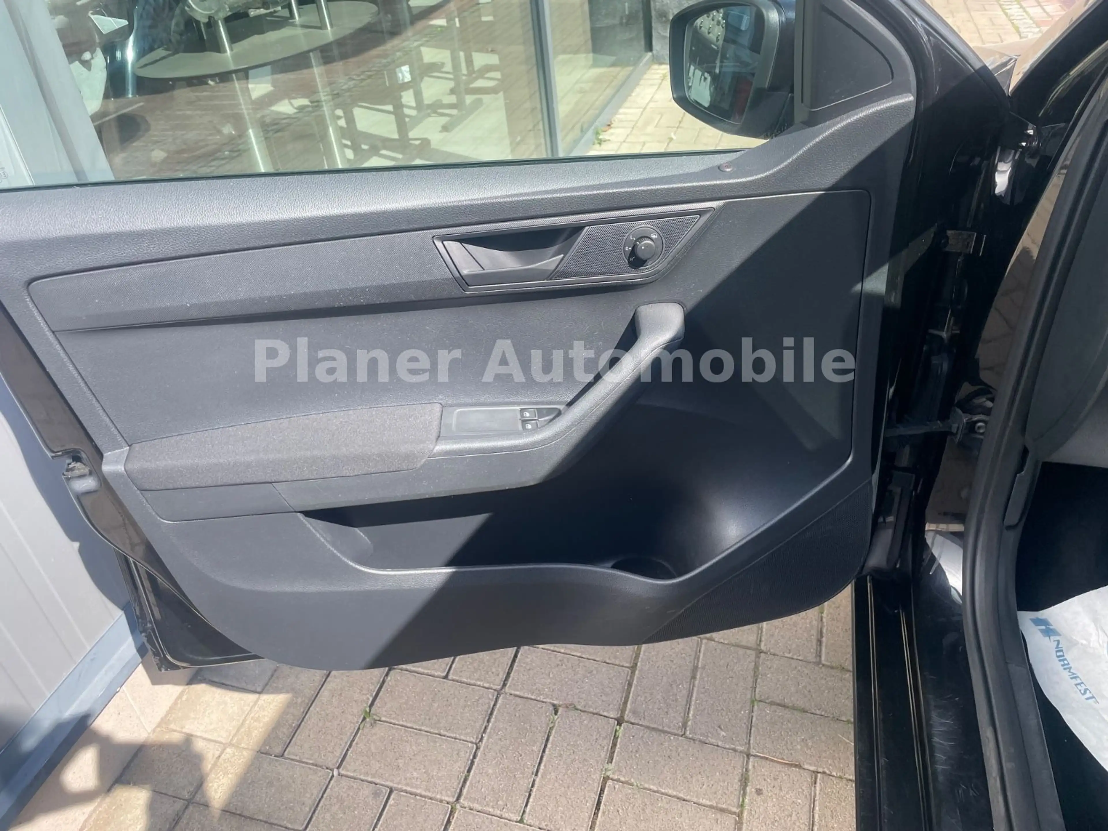 Skoda Fabia Active Sitzh. Start/Stopp USB Service neu — photo 13