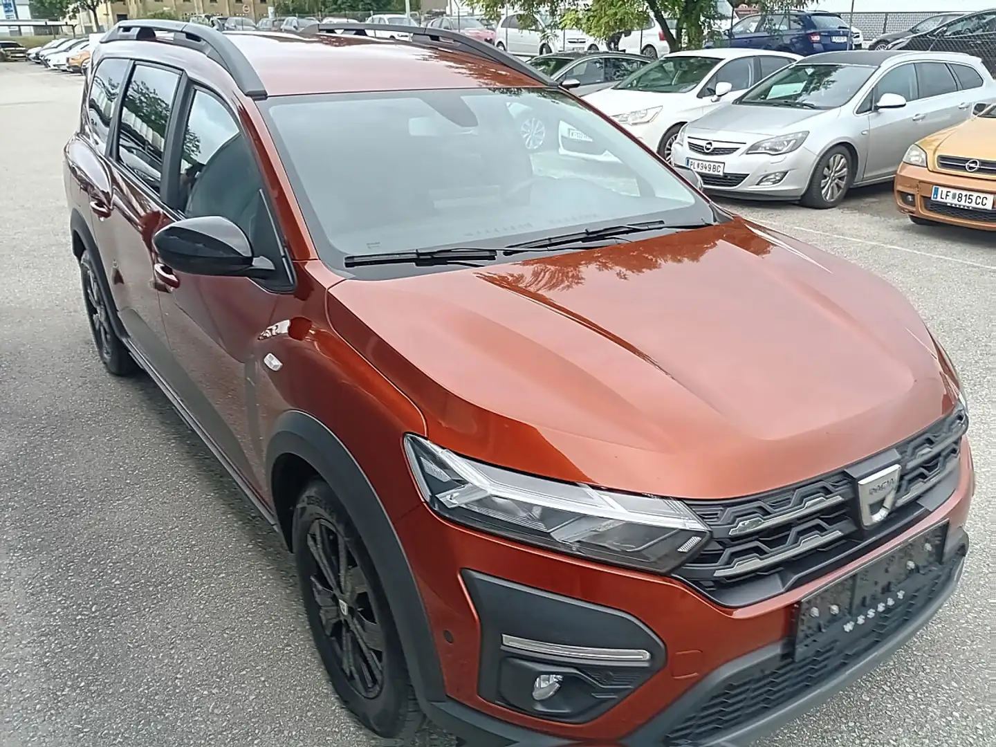 Dacia Jogger 1.0 TCe 110 Extreme (EURO 6d) Orange - 2