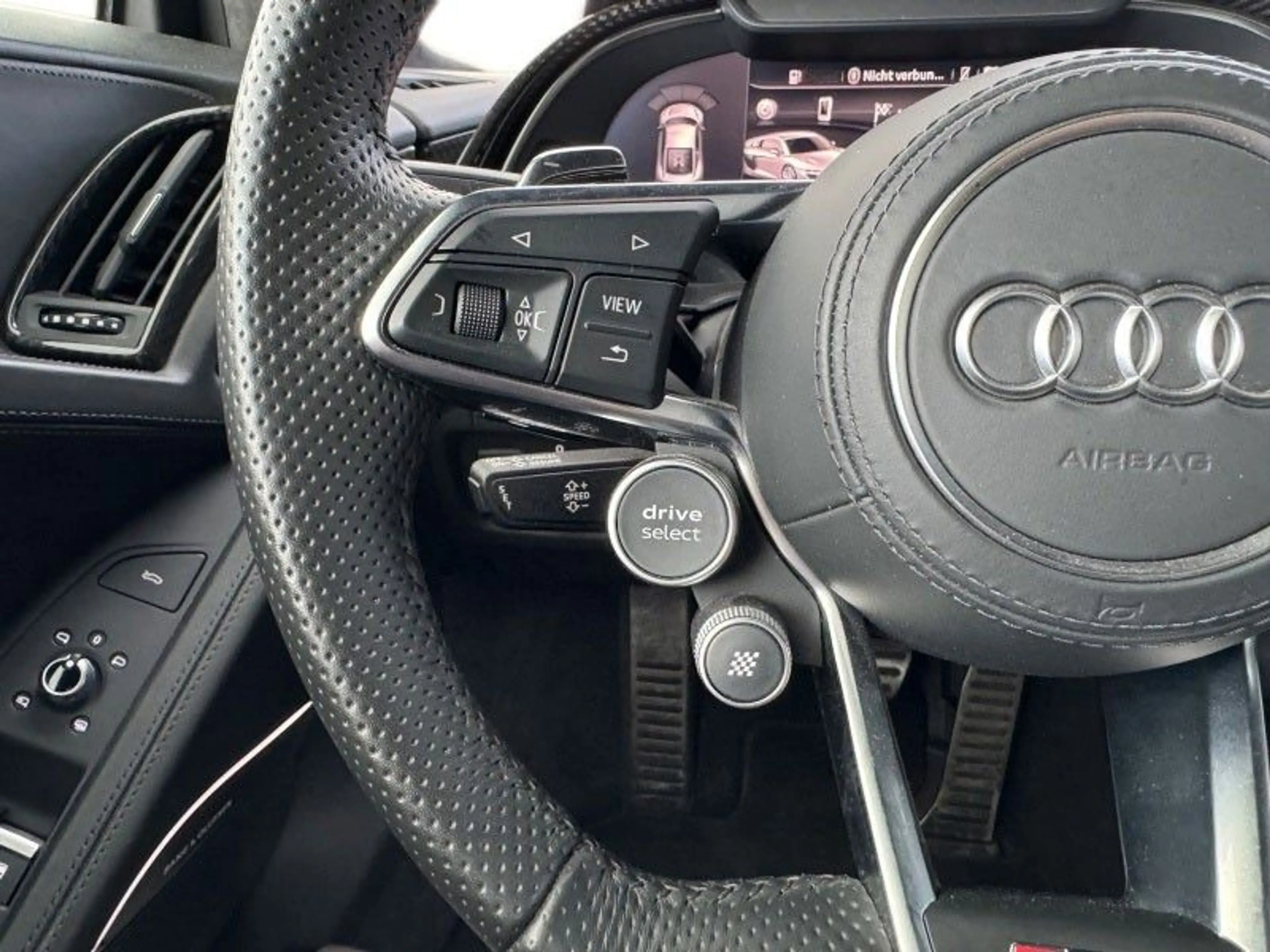 Audi R8 Coupe Performance — photo 14