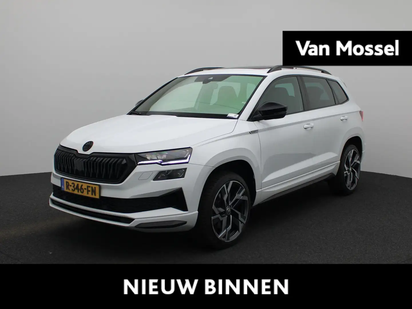 Skoda Karoq 1.5 TSI ACT Sportline Business | Climate Control | Wit - 1