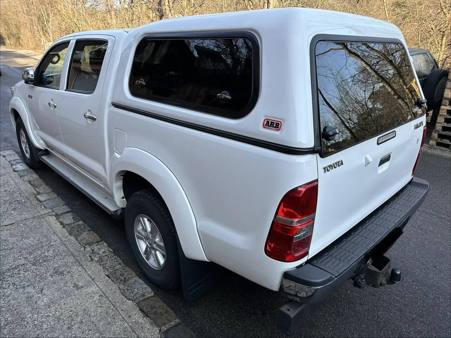 Toyota Hilux City 2.5l D-4D Weiß - 2