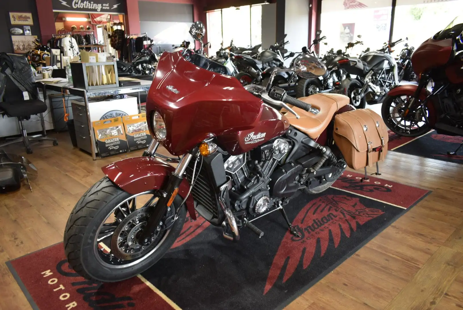 Indian Scout 1200 Fairing/Koffer/Sturzbügel/1Hand Rot - 1