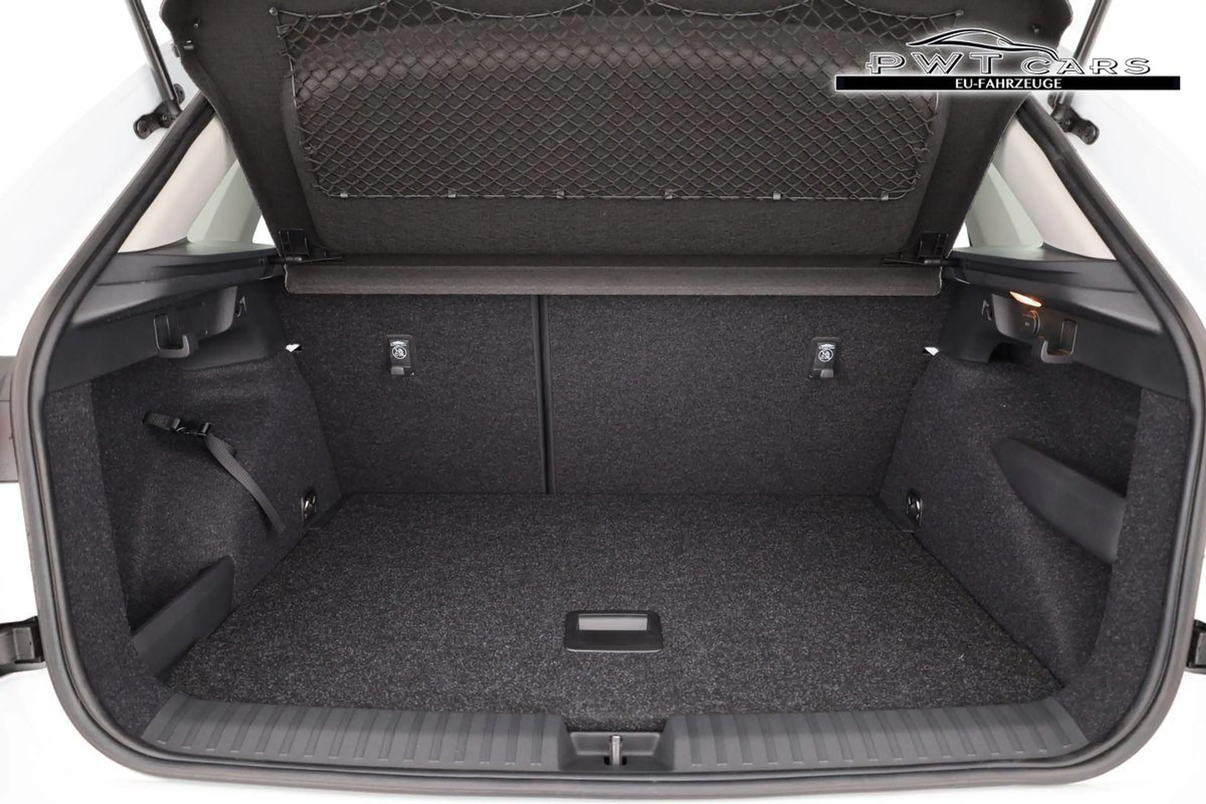 Skoda Kamiq Selection 1.5 TSI DSG Selection, LED, Kamera, W... — photo 11