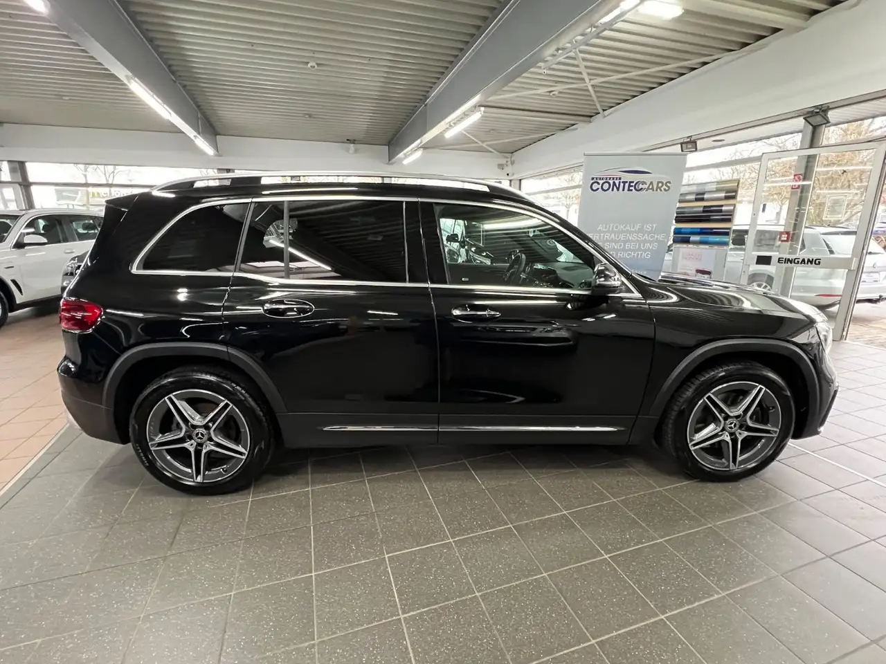 Mercedes-Benz GLB 200