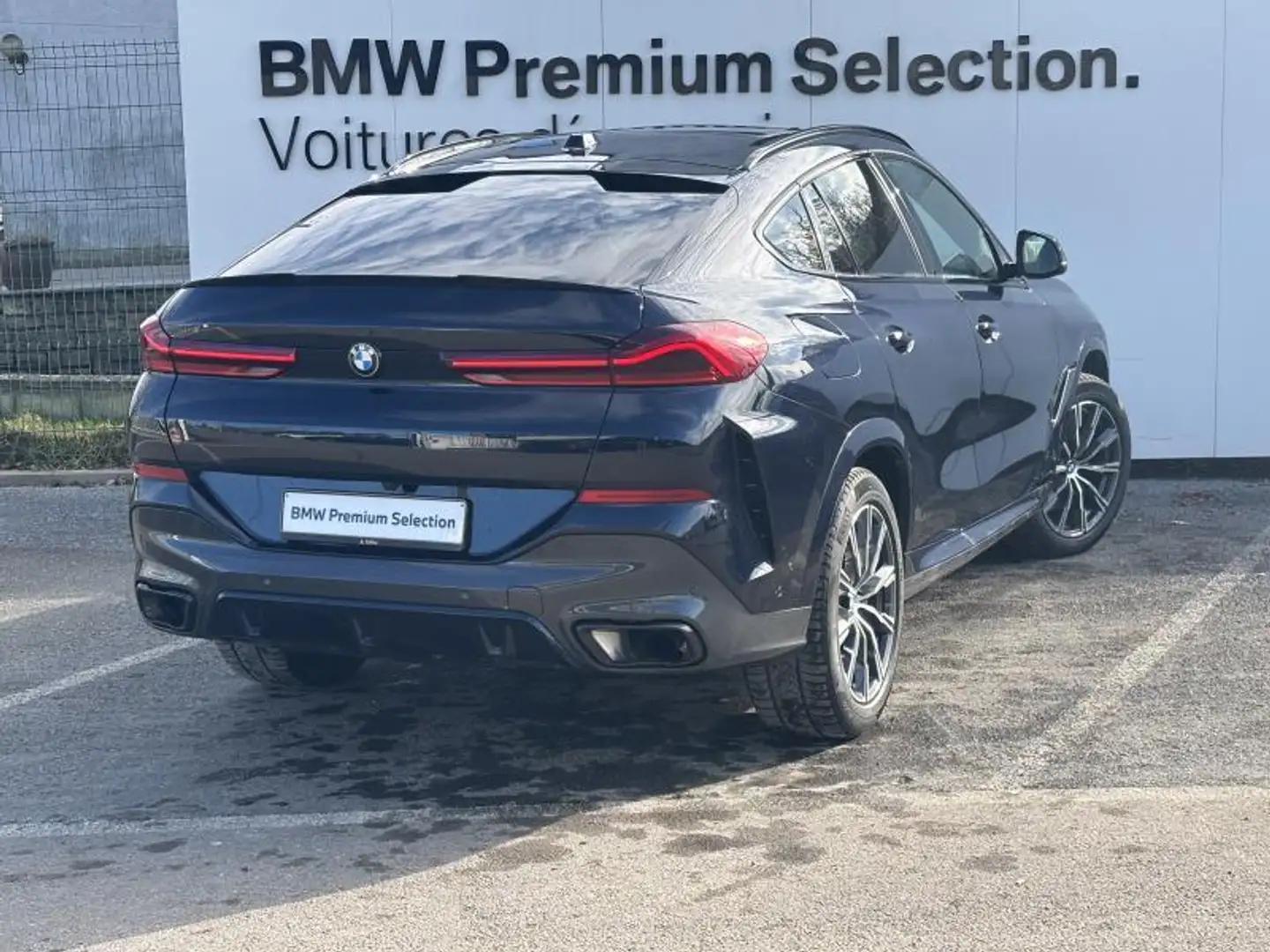 BMW X6 M Sport Noir - 2