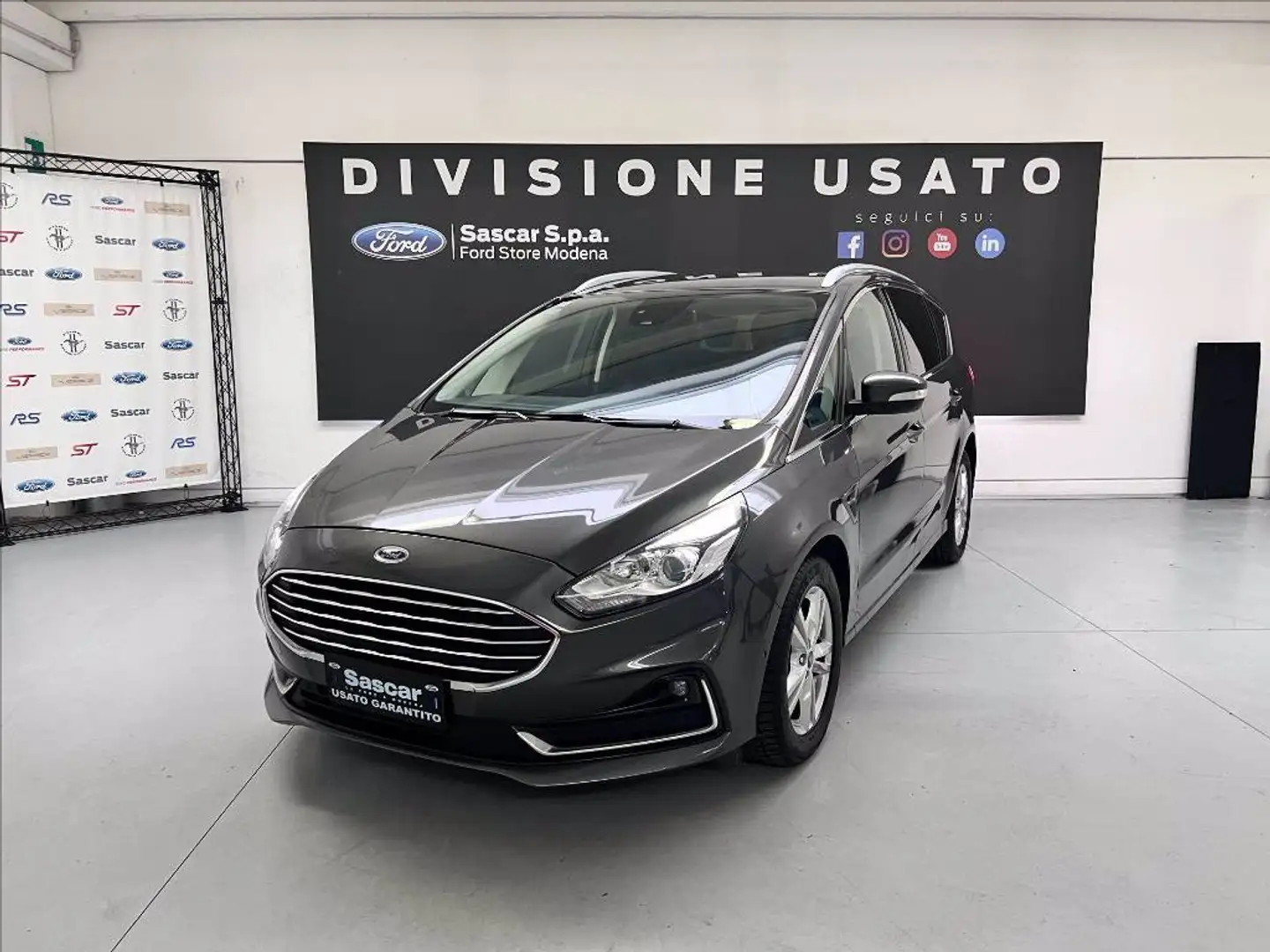 Ford S-Max 2.0 ecoblue Titanium Business s&s 150cv auto my19 Gris - 1