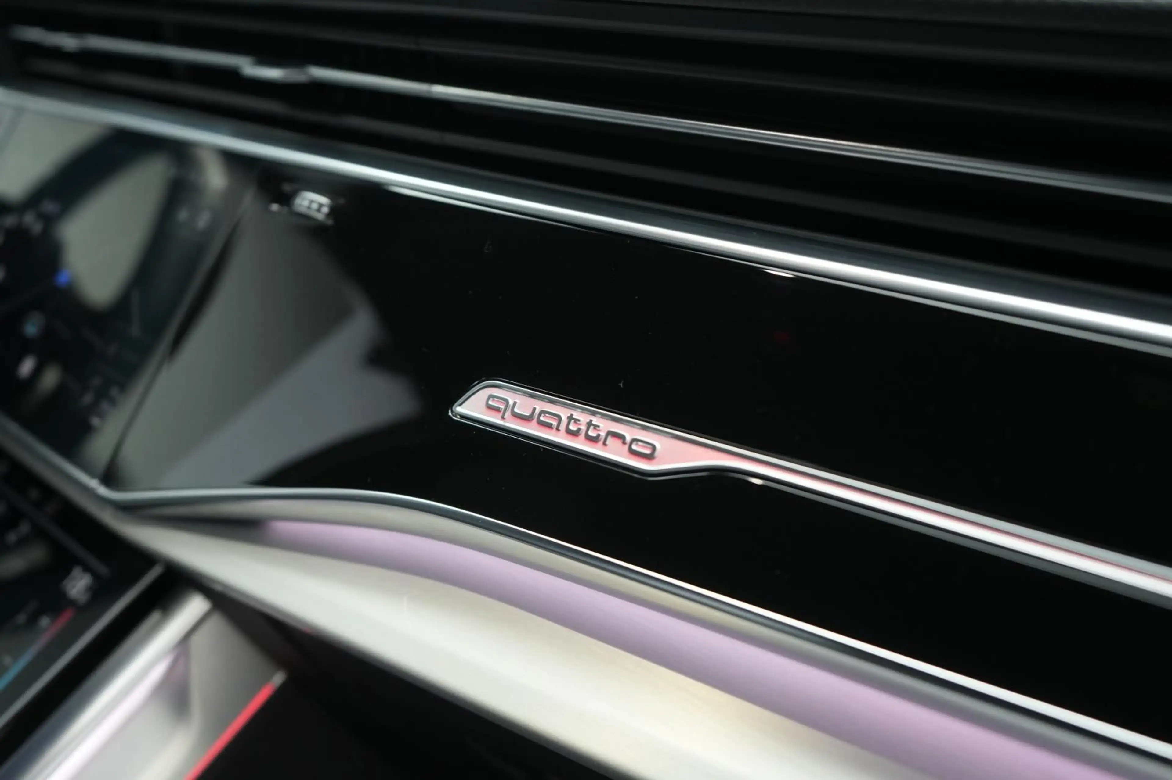 Audi Q7 45 TDI quattro tiptronic S line — photo 9