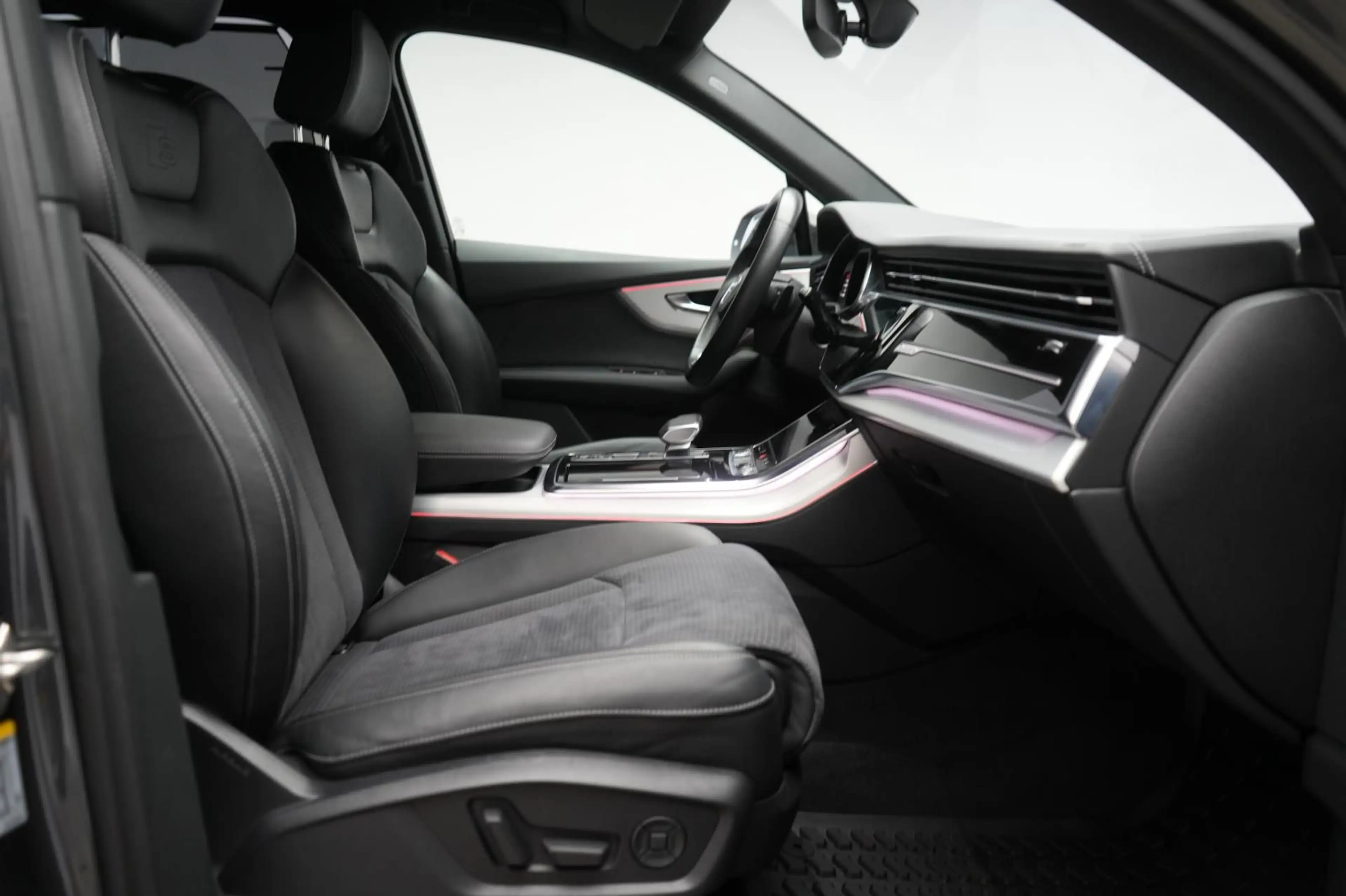 Audi Q7 45 TDI quattro tiptronic S line — photo 7