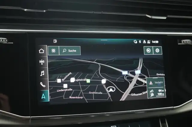 Audi Q7 view 19
