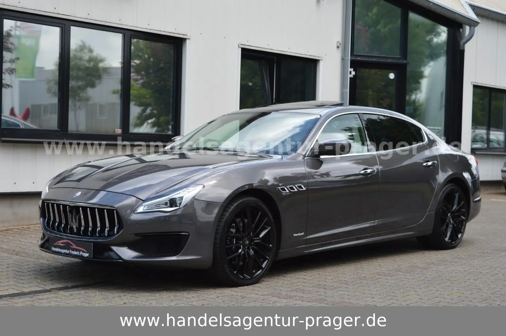 Maserati Quattroporte GranSport SQ4 Gris - 1