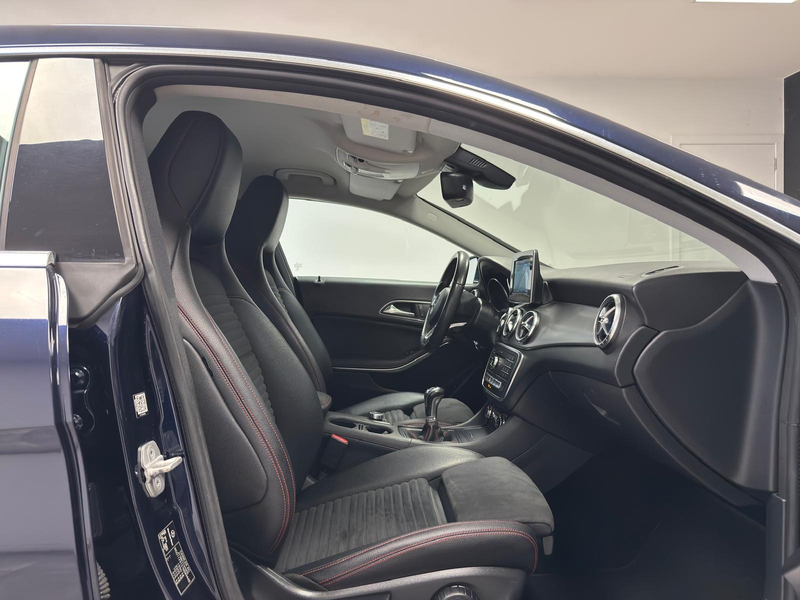 Mercedes-Benz CLA 180 CLA 180 d**PACK AMG**GPS+CAMERA*LED*CUIR*GARANTIE* — photo 12