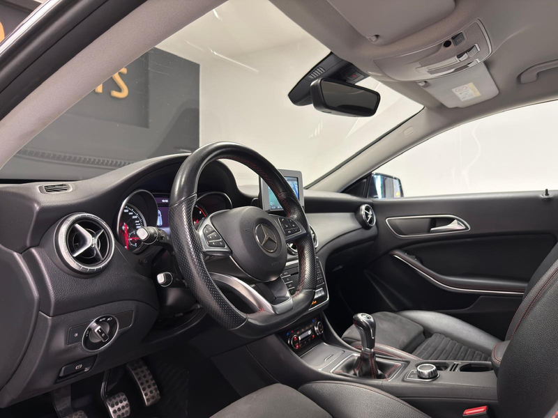 Mercedes-Benz CLA 180 CLA 180 d**PACK AMG**GPS+CAMERA*LED*CUIR*GARANTIE* — photo 14