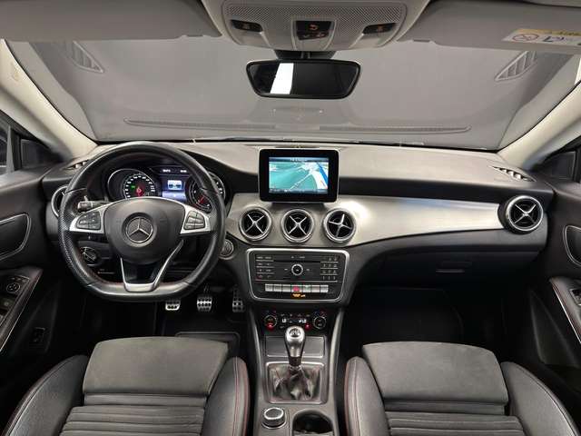 Mercedes-Benz CLA 180 — photo 9