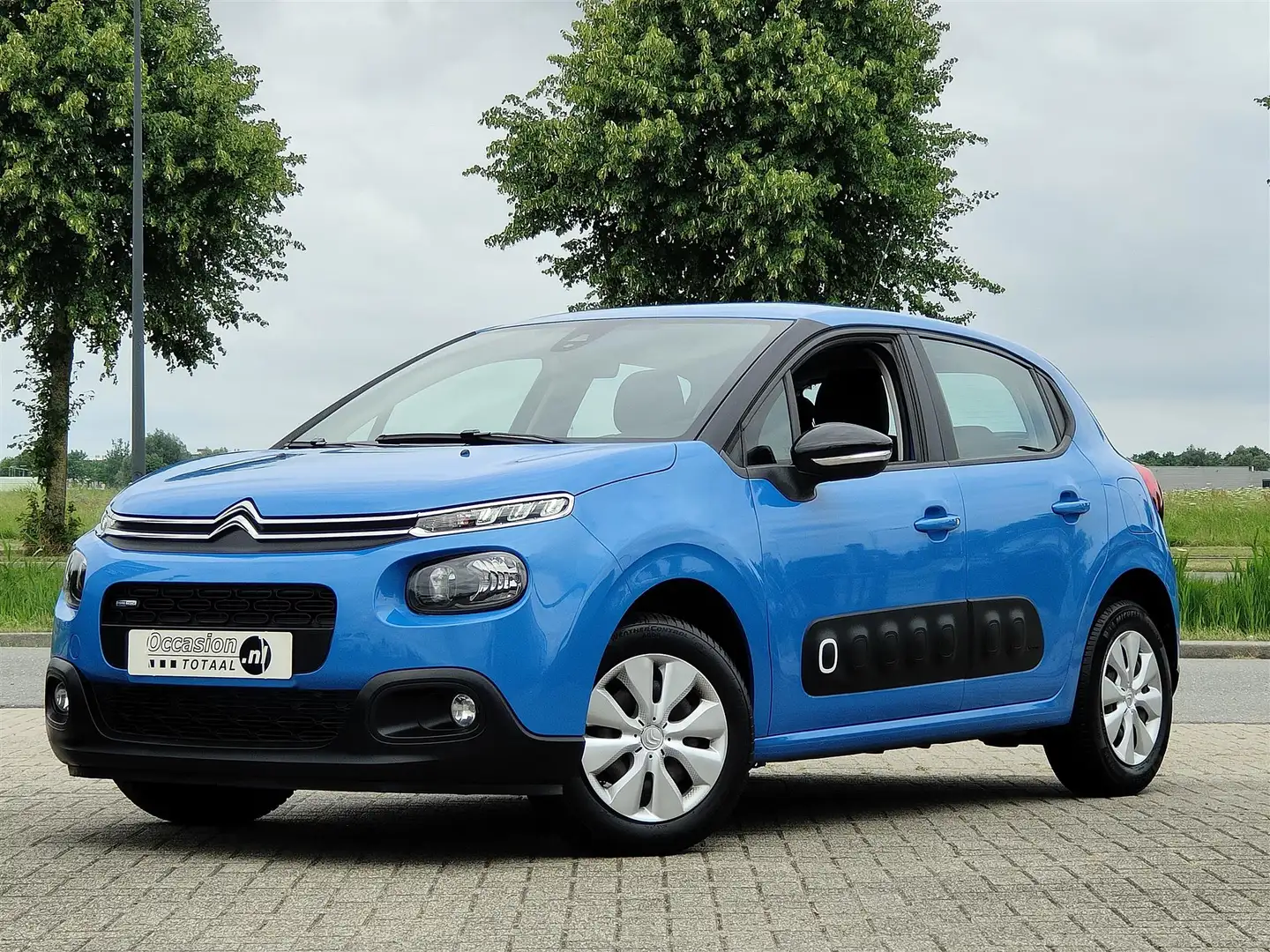 Citroen C3 1.2 PureTech Feel | Carplay | Navi | Climate | Cru Blauw - 1