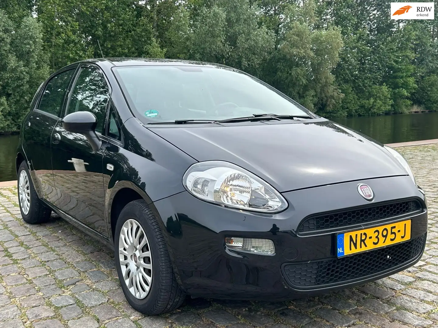 Fiat Punto Evo 1.2 Street navigatie airco elektrische ramen cv op Noir - 1