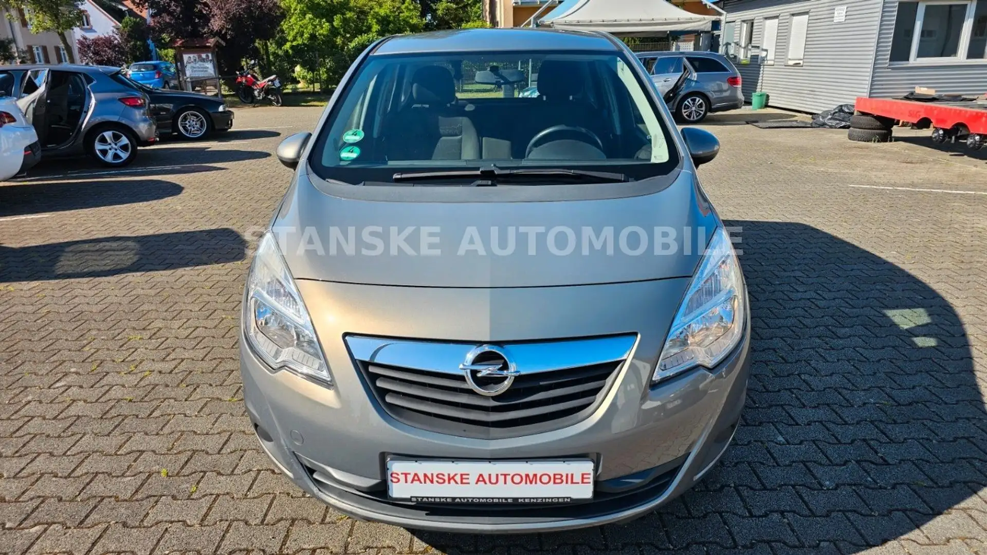 Opel Meriva B Edition Brun - 2