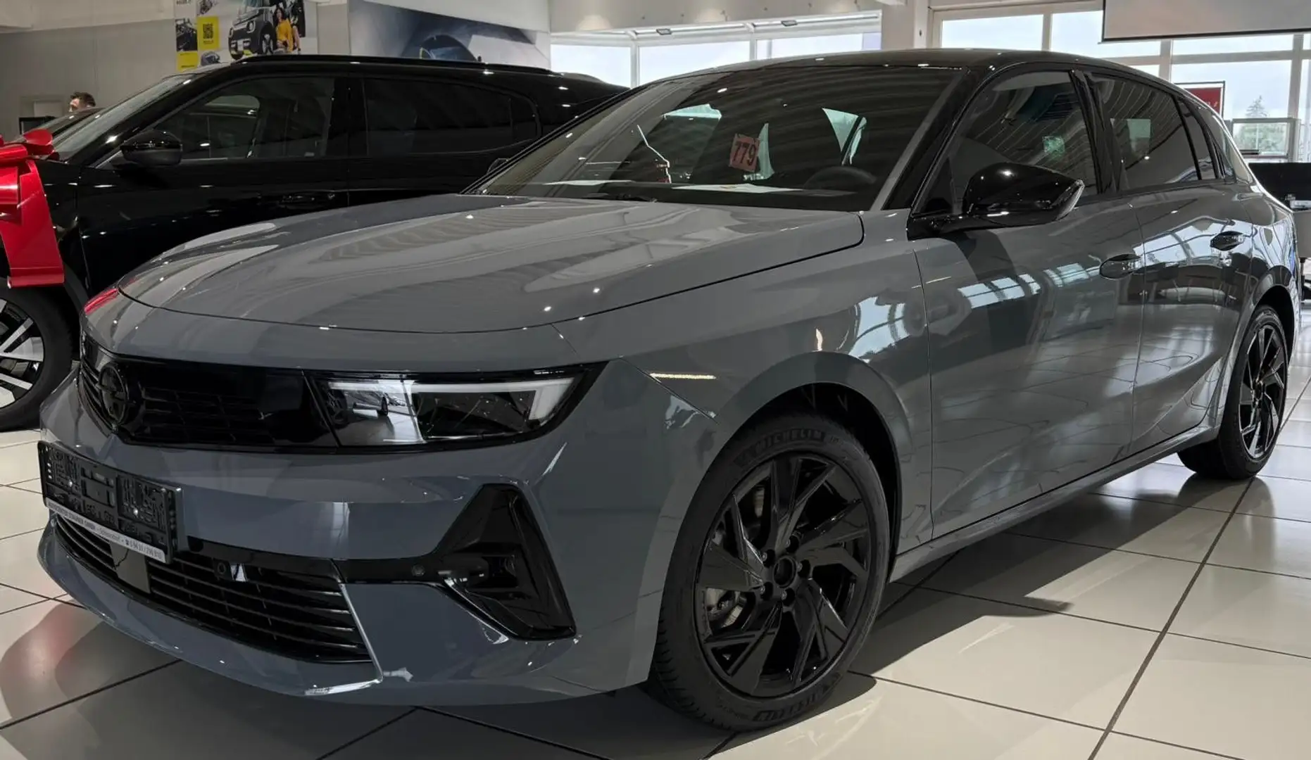 Opel Astra 5-Türer GS Hybrid 145PS AT8 *360° KAMERA* Szary - 2