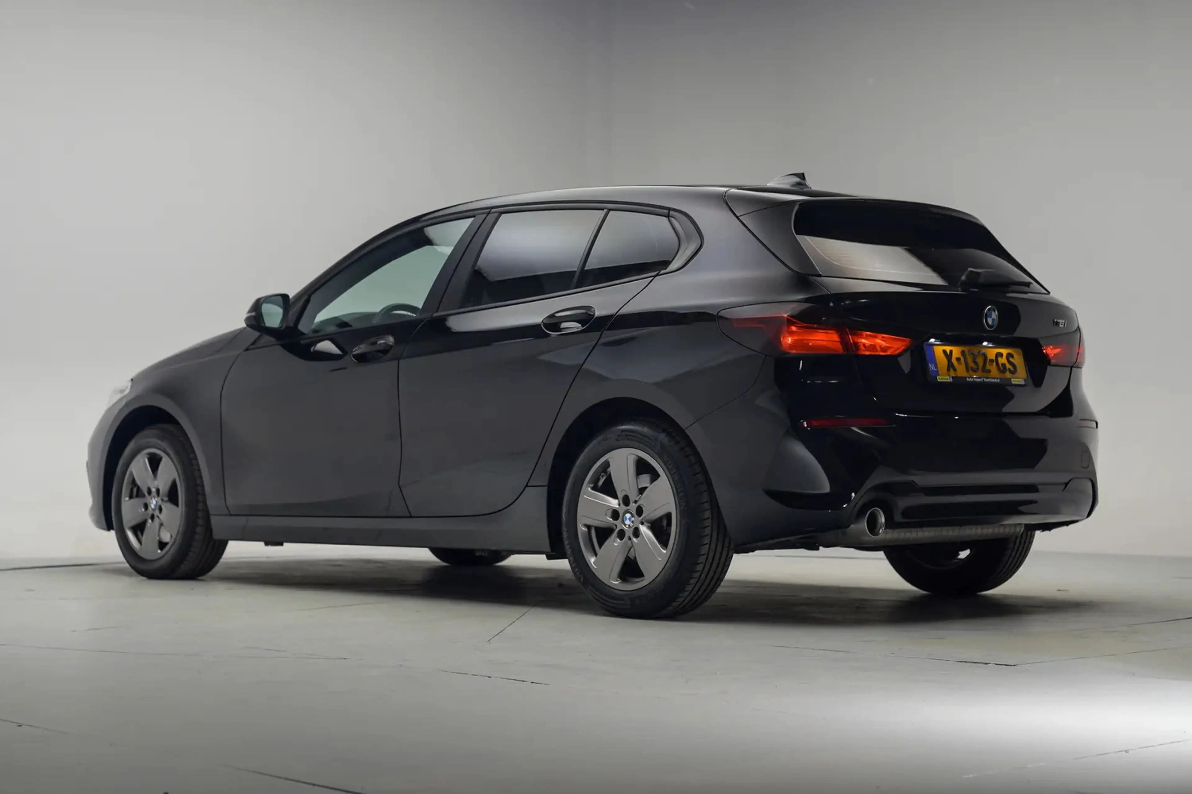 BMW 118 1-serie 118i Aut. [ Navi Apple/Android Cruise ] — photo 3