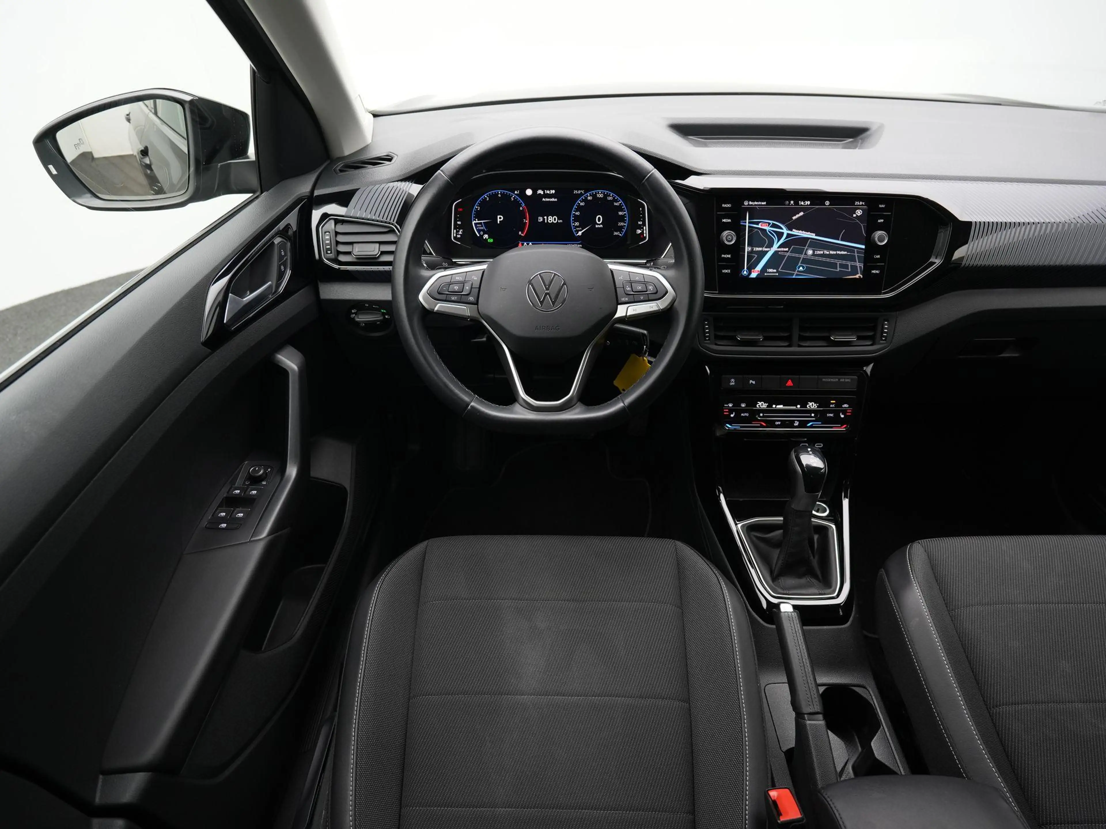 Volkswagen T-Cross 1.0 TSI 110pk Style | Adaptive Cruise Control | LE — photo 7