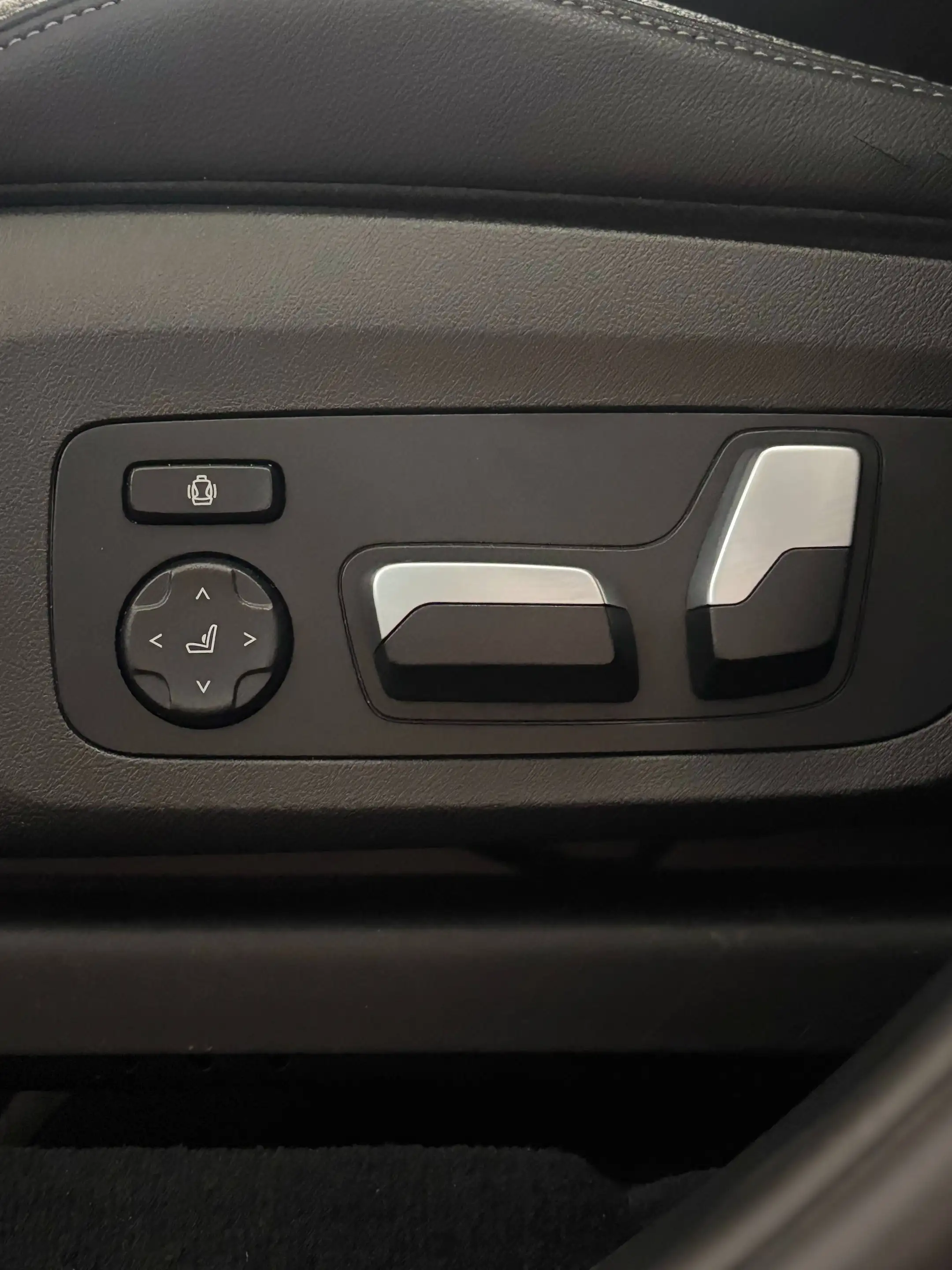 BMW X3 X3 2.0iA xDrive20 * 12 mois Garantie * — photo 28