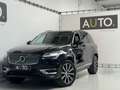 Volvo XC90 B5 D AWD Ultimate *7-ZIT*MASSAGE*HUD*PANO* Zwart - thumbnail 1